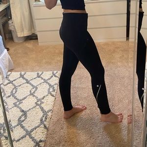 LULULEMON LEGGINGS